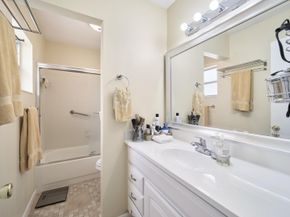175 Lake Susan Lane, West Palm Beach FL 33411