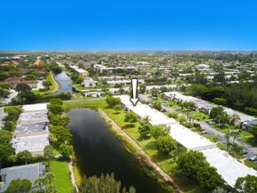 175 Lake Susan Lane, West Palm Beach FL 33411