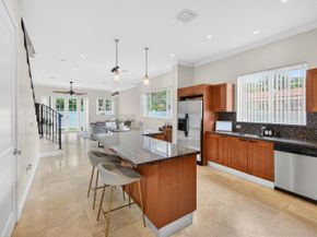 825 Sw 12th Street, Fort Lauderdale FL 33315