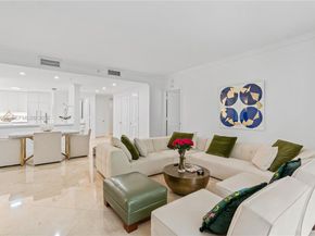 3400 SW 27th Avenue 207, Miami FL 33133