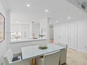 3400 SW 27th Avenue 207, Miami FL 33133