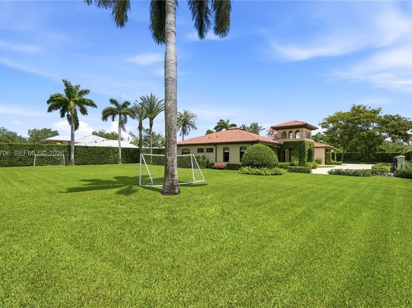 6500 SW 99th Avenue, Miami FL 33173