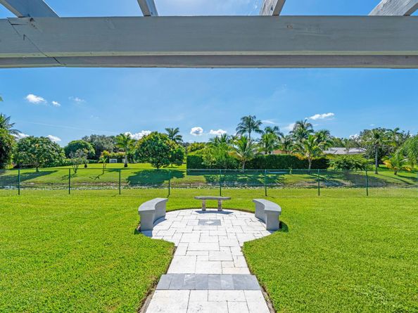 21059 Sweetwater Lane N, Boca Raton FL 33428
