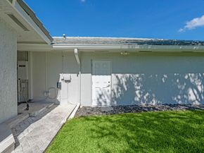 21059 Sweetwater Lane N, Boca Raton FL 33428