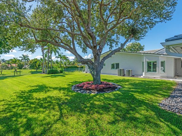 21059 Sweetwater Lane N, Boca Raton FL 33428