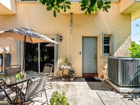 1745 NW 4th Avenue 1, Boca Raton FL 33432