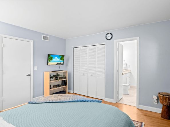 1745 NW 4th Avenue 1, Boca Raton FL 33432