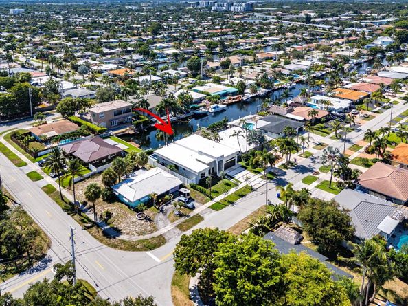 511 SE 7th Ave, Pompano Beach FL 33060