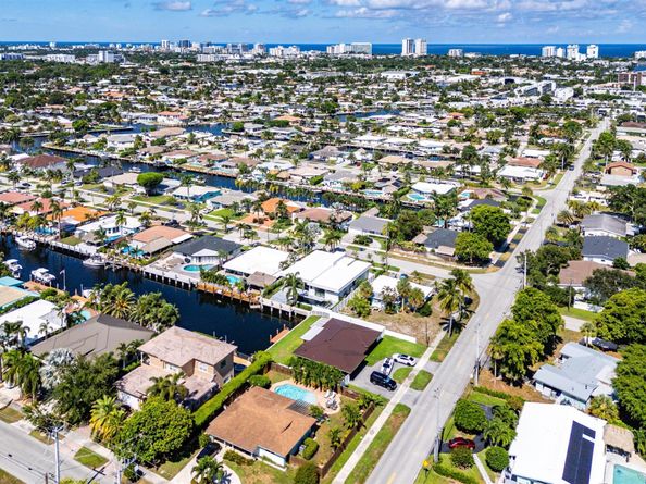 511 SE 7th Ave, Pompano Beach FL 33060