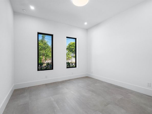 511 SE 7th Ave, Pompano Beach FL 33060