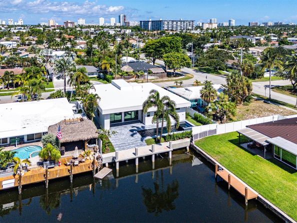 511 SE 7th Ave, Pompano Beach FL 33060