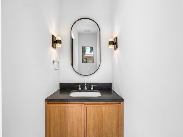 511 SE 7th Ave, Pompano Beach FL 33060