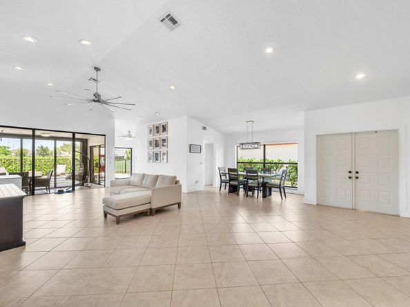 10255 Sunset Bend Drive, Boca Raton FL 33428