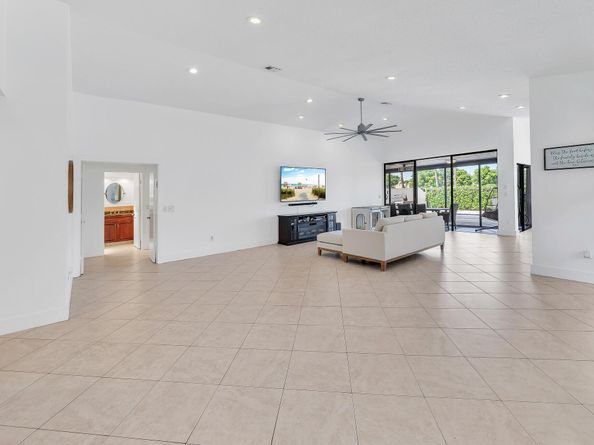 10255 Sunset Bend Drive, Boca Raton FL 33428