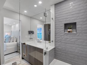 1057 Hillsboro Mile 612, Hillsboro Beach FL 33062