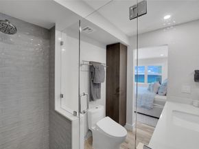 1057 Hillsboro Mile 612, Hillsboro Beach FL 33062