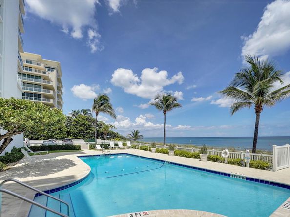1057 Hillsboro Mile 612, Hillsboro Beach FL 33062