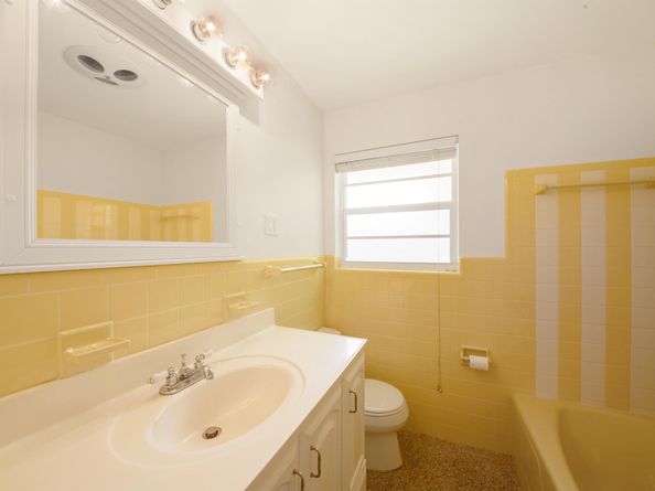 2022 Collier Avenue, Lake Worth FL 33461