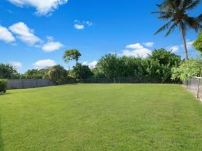 2022 Collier Avenue, Lake Worth FL 33461