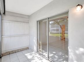 2304 Lake Osborne Drive 10, Lake Worth Beach FL 33461
