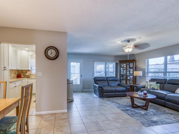 211 Bayview Avenue A, Boynton Beach FL 33435