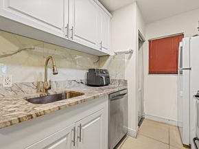 610 Trace Circle 206, Deerfield Beach FL 33441