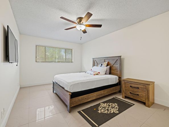 610 Trace Circle 206, Deerfield Beach FL 33441