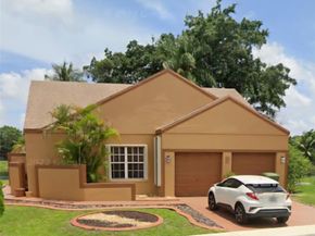 8620 SW 12 Street, Pembroke Pines FL 33025