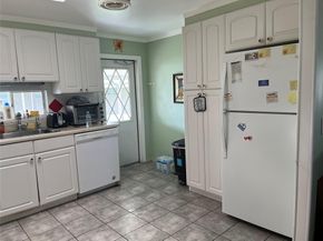 8511 SW 20th Ct, Davie FL 33324