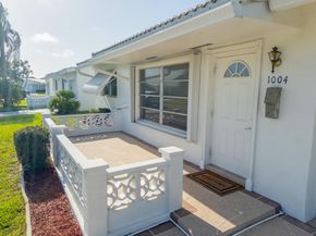 1004 SW 3rd Avenue, Boynton Beach FL 33426