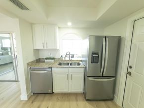 1004 SW 3rd Avenue, Boynton Beach FL 33426