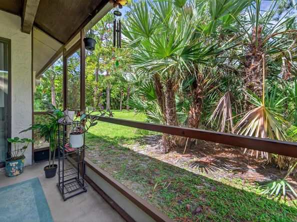 43 Copperpod Court, Royal Palm Beach FL 33411