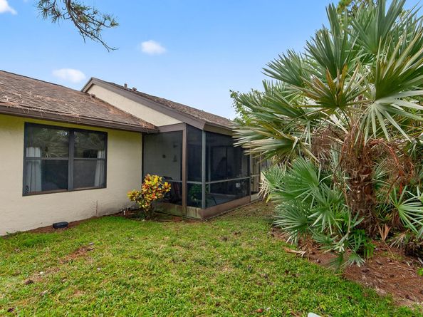 43 Copperpod Court, Royal Palm Beach FL 33411