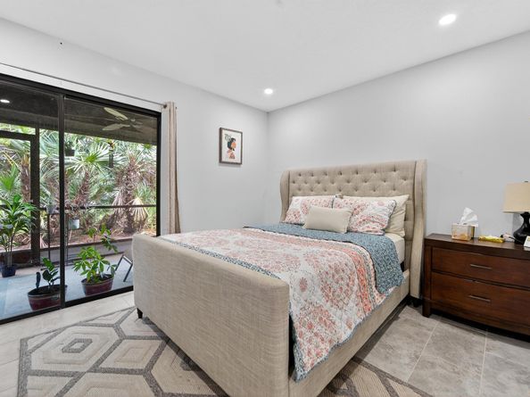 43 Copperpod Court, Royal Palm Beach FL 33411