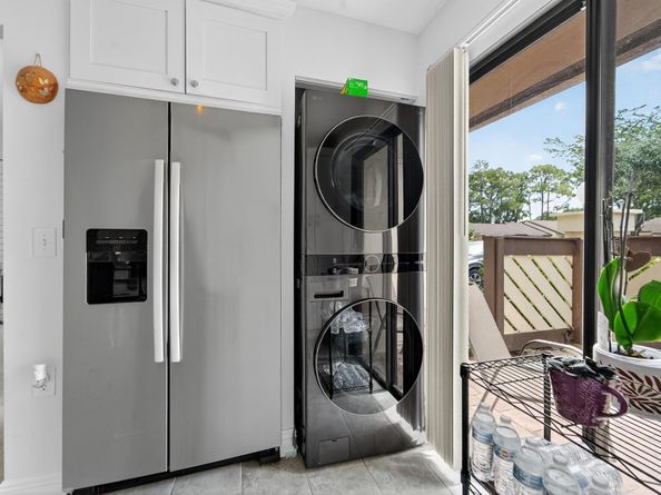 43 Copperpod Court, Royal Palm Beach FL 33411