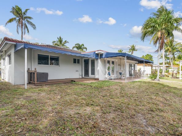 2100 SW 23rd Terrace, Fort Lauderdale FL 33312