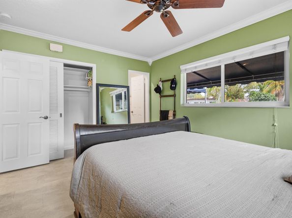 2100 SW 23rd Terrace, Fort Lauderdale FL 33312
