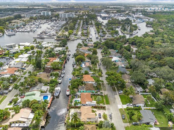 2100 SW 23rd Terrace, Fort Lauderdale FL 33312