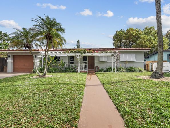 2100 SW 23rd Terrace, Fort Lauderdale FL 33312