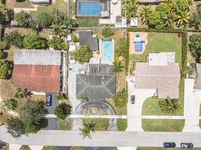 19657 Carolina Circle, Boca Raton FL 33434