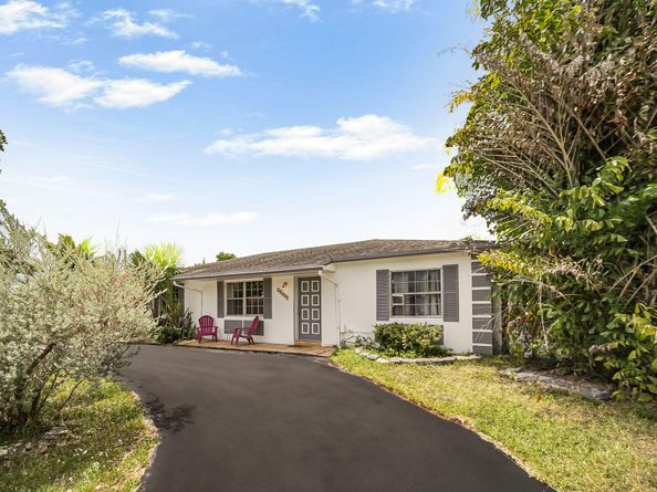 19657 Carolina Circle, Boca Raton FL 33434