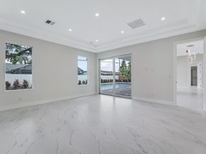 68 W Plumosa Lane, Lake Worth FL 33467