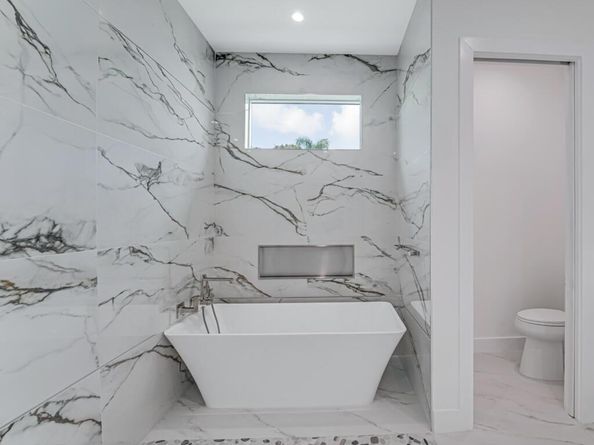 68 W Plumosa Lane, Lake Worth FL 33467