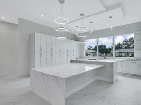 68 W Plumosa Lane, Lake Worth FL 33467