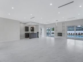 68 W Plumosa Lane, Lake Worth FL 33467