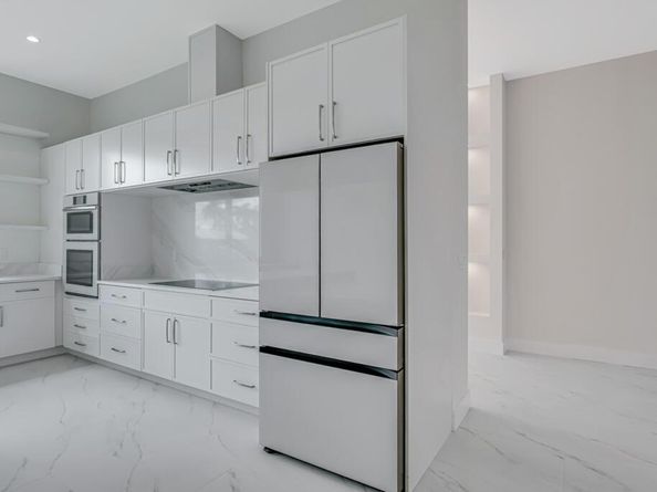 68 W Plumosa Lane, Lake Worth FL 33467