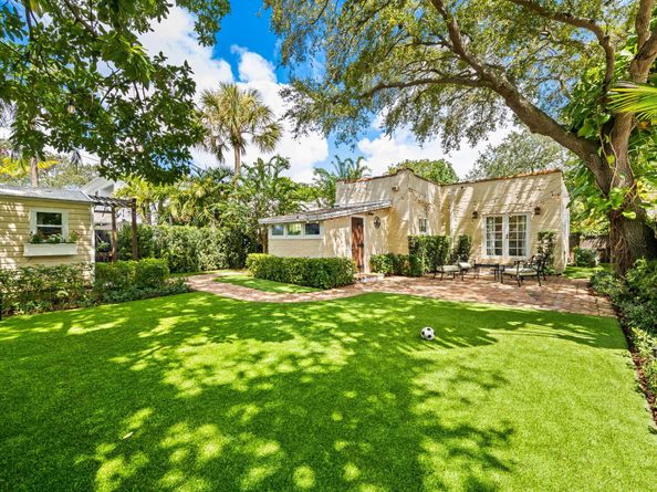 720 SE 7th Street, Fort Lauderdale FL 33301