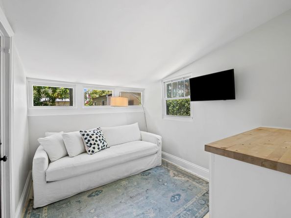 720 SE 7th Street, Fort Lauderdale FL 33301