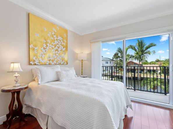 917 Iris Drive, Delray Beach FL 33483
