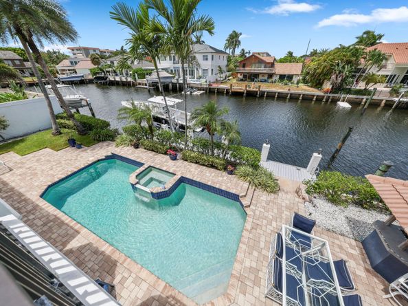 917 Iris Drive, Delray Beach FL 33483